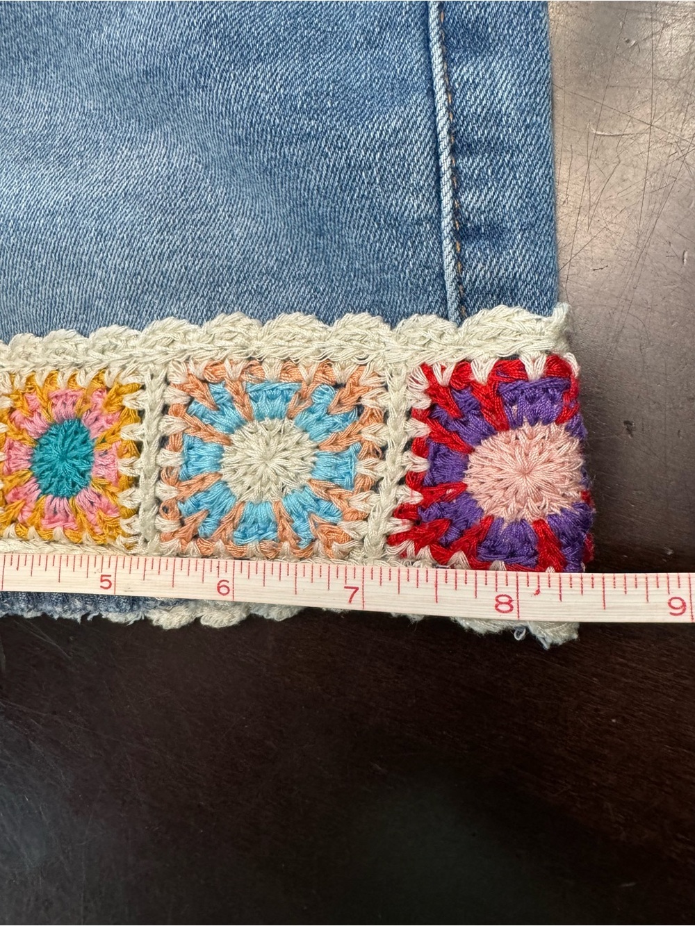 Tractr Girls Denim Shorts Size 12 Crochet Hem Boho Festival Light Wash Stretch - Picture 14 of 15